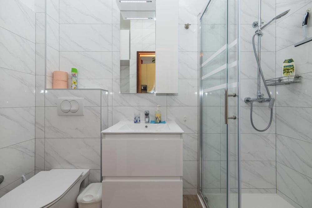 Apartments Dominko Brist Ngoại thất bức ảnh