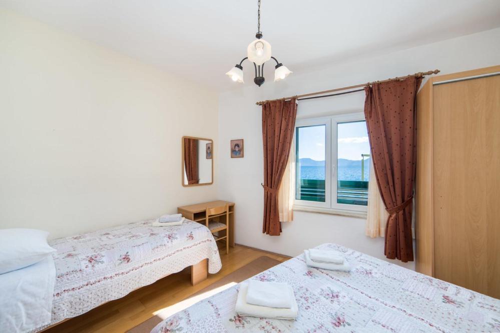 Apartments Dominko Brist Ngoại thất bức ảnh